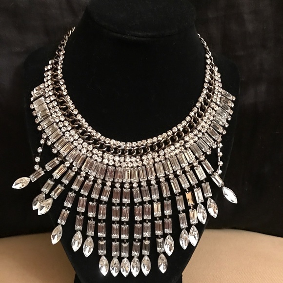 Eye Candy Los Angeles Crystal Necklace-Silver-NWOT
