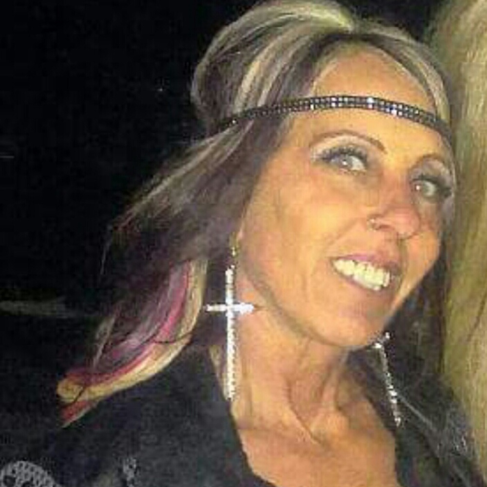 Meet your Posher, Deanna