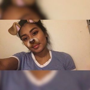 Meet your Posher, Itzel