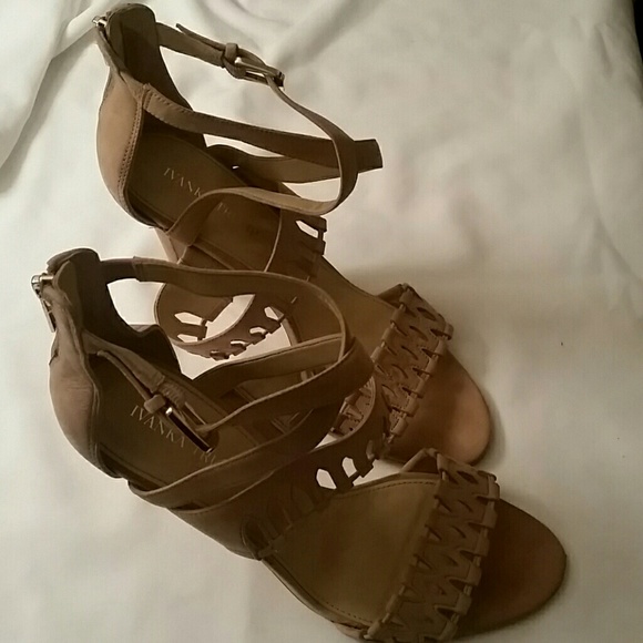 shoes - Picture 2 of 4