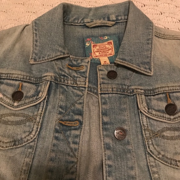Abercrombie & Fitch Denim Jacket - Picture 2 of 3