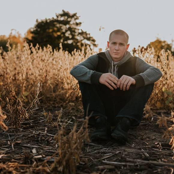 Meet your Posher, Peter - Picture 1 of 1