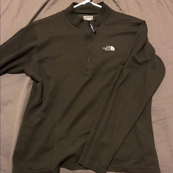 North face sweater