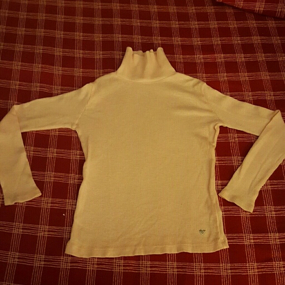 Turtle Neck Sweater - Picture 1 of 3