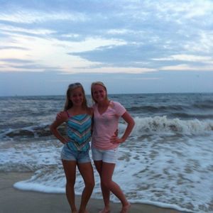 Meet your Posher, Lydia