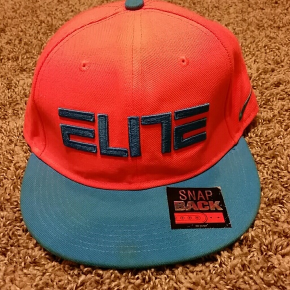 Nike Elite Snap back hat / ballcap