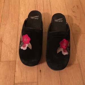 Dansko slip on Clogs. Size 37