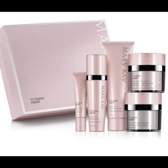 *New* Mary Kay Timewise Reapir set