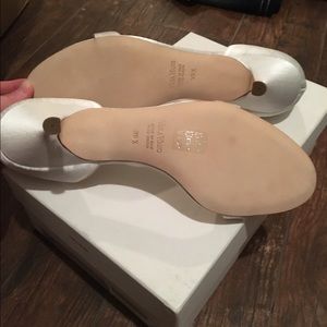 Vera Wang wedding shoes. Never Worn