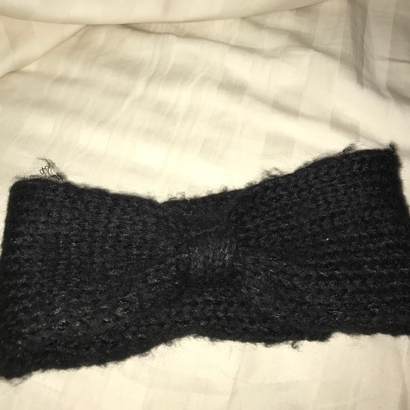 Black winter headband