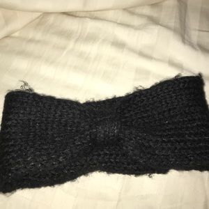 Black winter headband