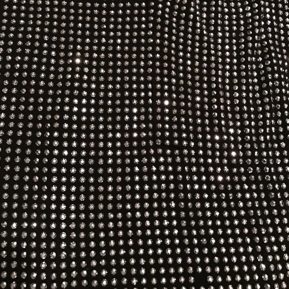 Guess Tank - Picture 2 of 2