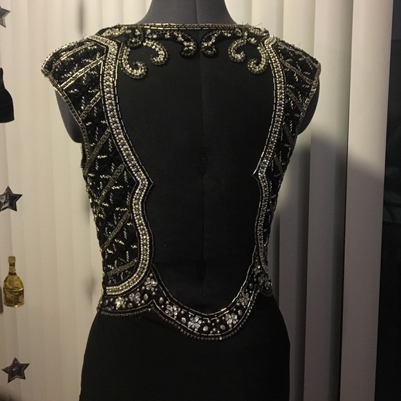 Beaded gown - BLACK FRIDAY SALE - Picture 2 of 2