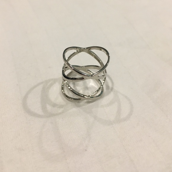 Silver Wrap Around Mid-Finger Ring