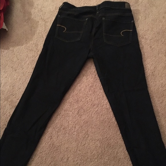 American eagle dark blue jeans