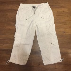White cargo capris