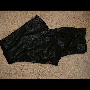 LF snakeskin leggings