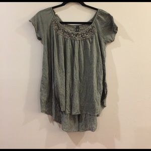 Purple gray high low short sleeve blouse.