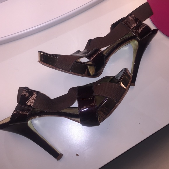 Stunning Brown Bebe Shoes sz 8 - Picture 3 of 7