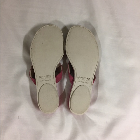 SOLDππππππππππSperry flip flop sandal - Picture 2 of 3