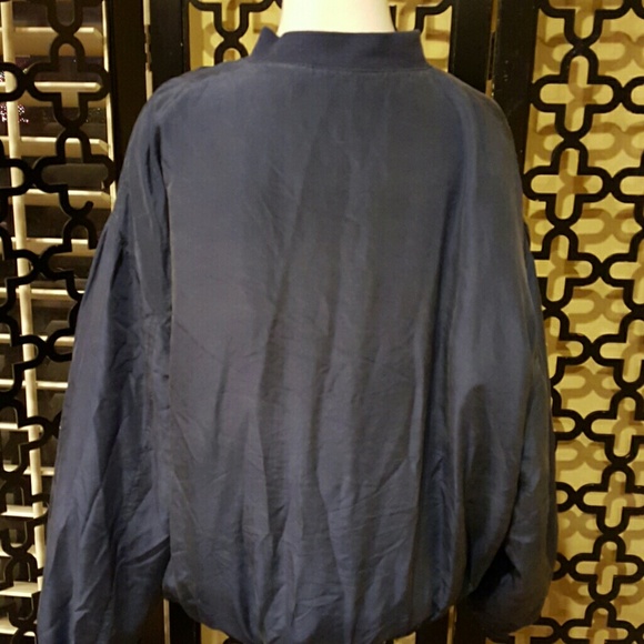 VINTAGE NAVY BLUE MENS SILK WINDBREAKER - Picture 2 of 3