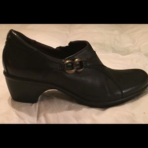 Clarks Leather Bootie