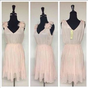 Soft pink Feather dress