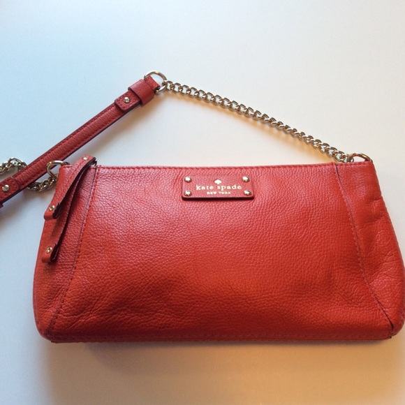 • KATE SPADE • Berkshire Road Demi Shoulder Bag - Picture 2 of 4