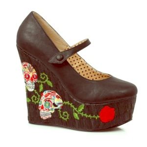 Bettie Page Calavera Sugarskull Mary Jane platform