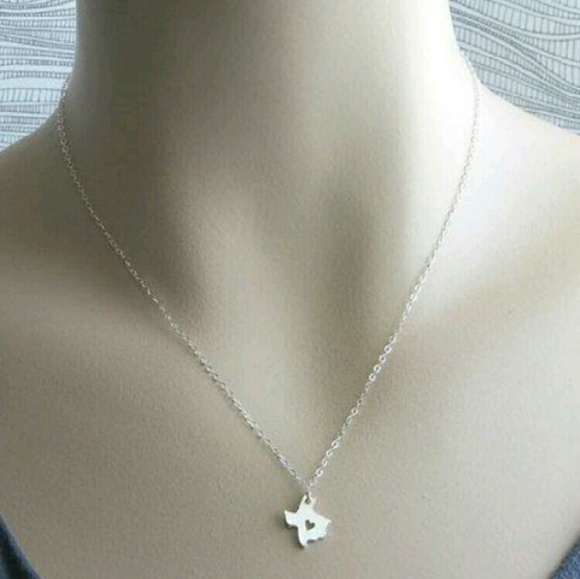Tiny Texas state necklace silver - Picture 2 of 2