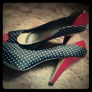 Madden Girl Hennley size 9.5