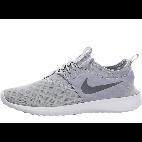 Nike Women's Junenate Series Shoes