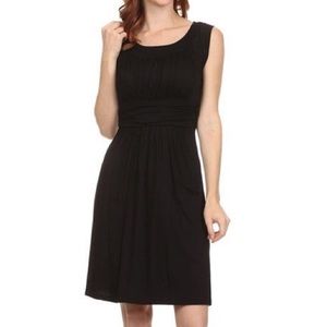 GILLI Black Ultra Comfy Dress