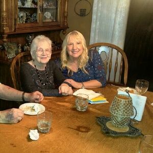 Meet your Posher, Vickie