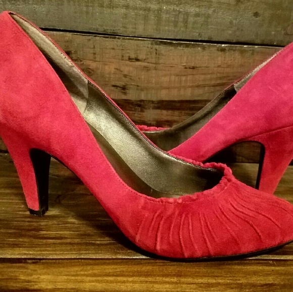 Jessica Simpson Red Suede Heels