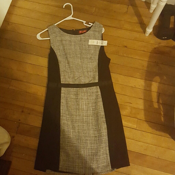 never worn dress