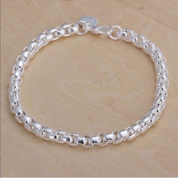 Silver Chain Link Rope Bracelet - Picture 2 of 4