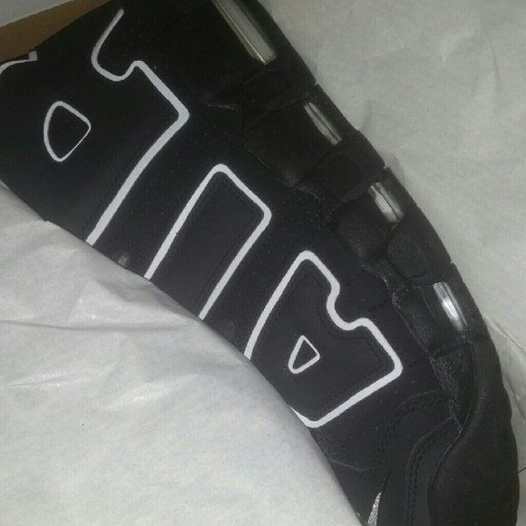 Wore 2x shortly indoors lol - Picture 1 of 1