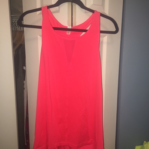 🆕 Under Armour Racerback Tank