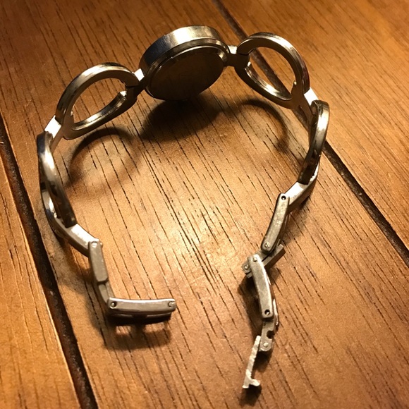 Watch - Picture 3 of 4