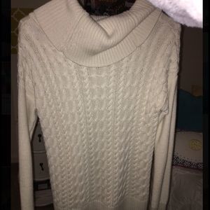 American eagle sweater