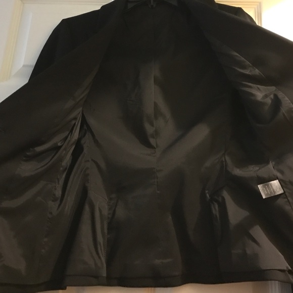 Express Jacket - Picture 3 of 4