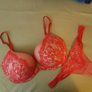 Red Bling Very Sexy Bra and Panty Set NWOT