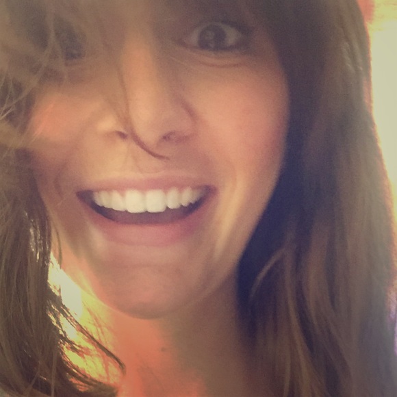 Meet your Posher, Holly