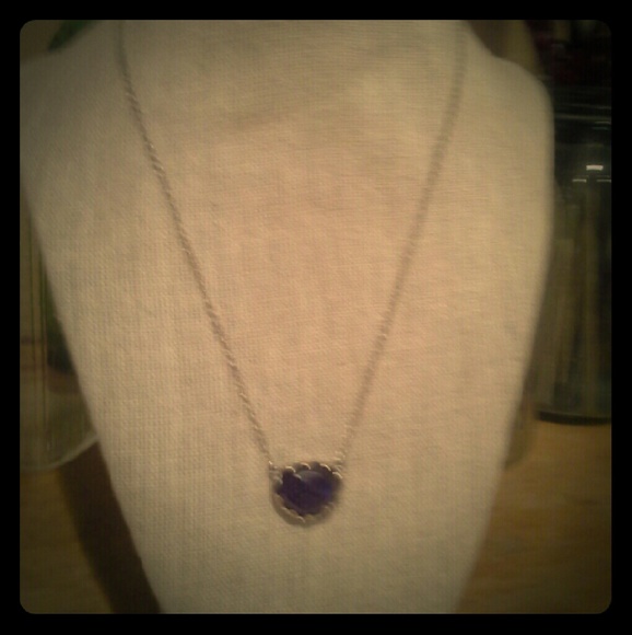 Duchess necklace