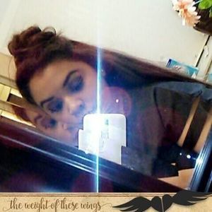 Meet your Posher, Crystal