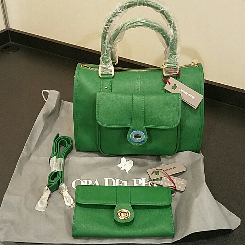 BNIB Ora Delphine Kelly Satchel & matching walle