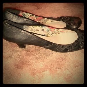 Madden Girl Upskale size 10 black