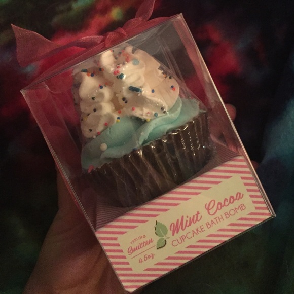 Cupcake bathbomb and sugar srub