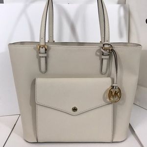 👑Michael Kors Shoulder Bag👑